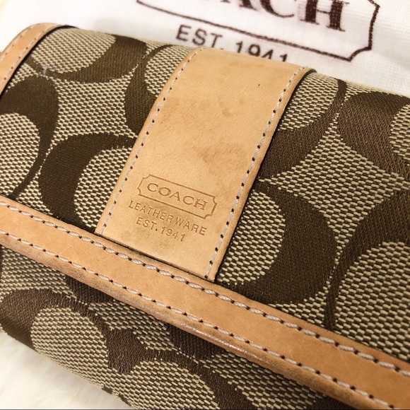 Coach Wallet - Picture 3 of 7